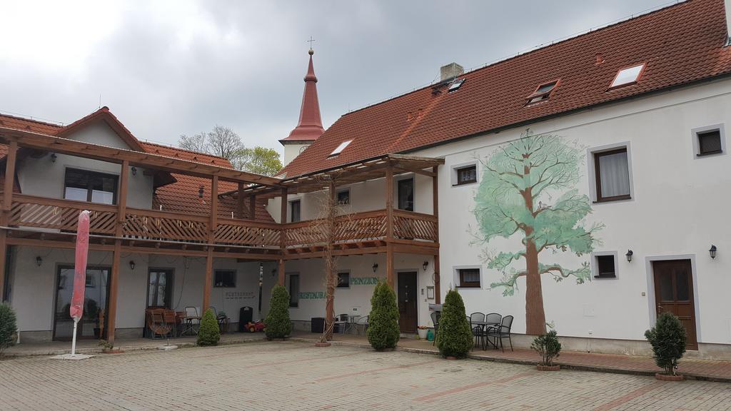 Pension U Dubu Františkovy Lázně 외부 사진